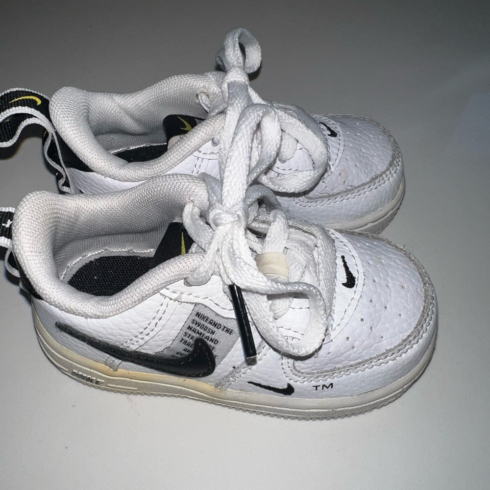 Baby Toddler 5 Nike White and Black Sneakers with yellow swoosh